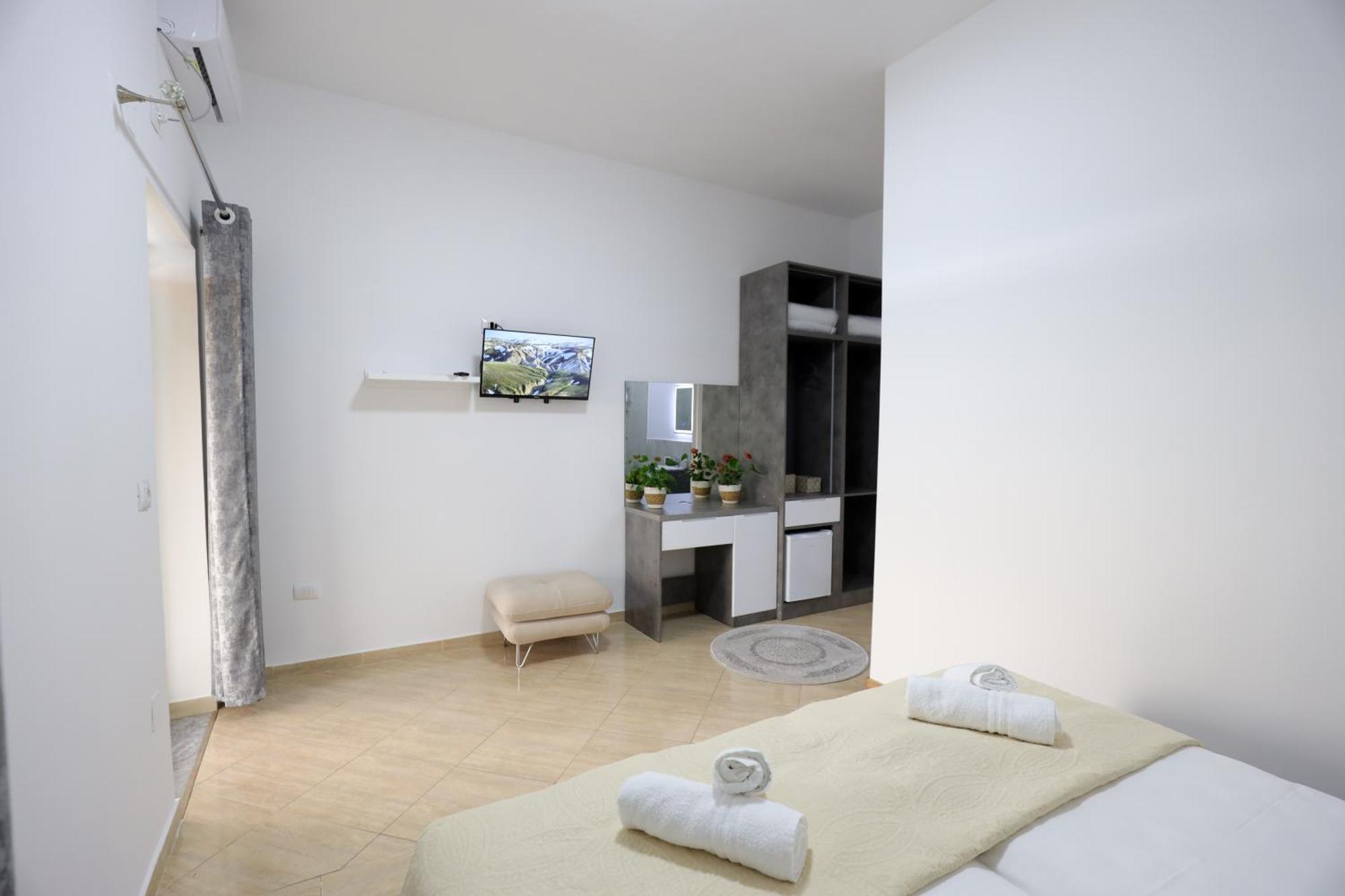 Alesio Guest House Krujë Exteriér fotografie