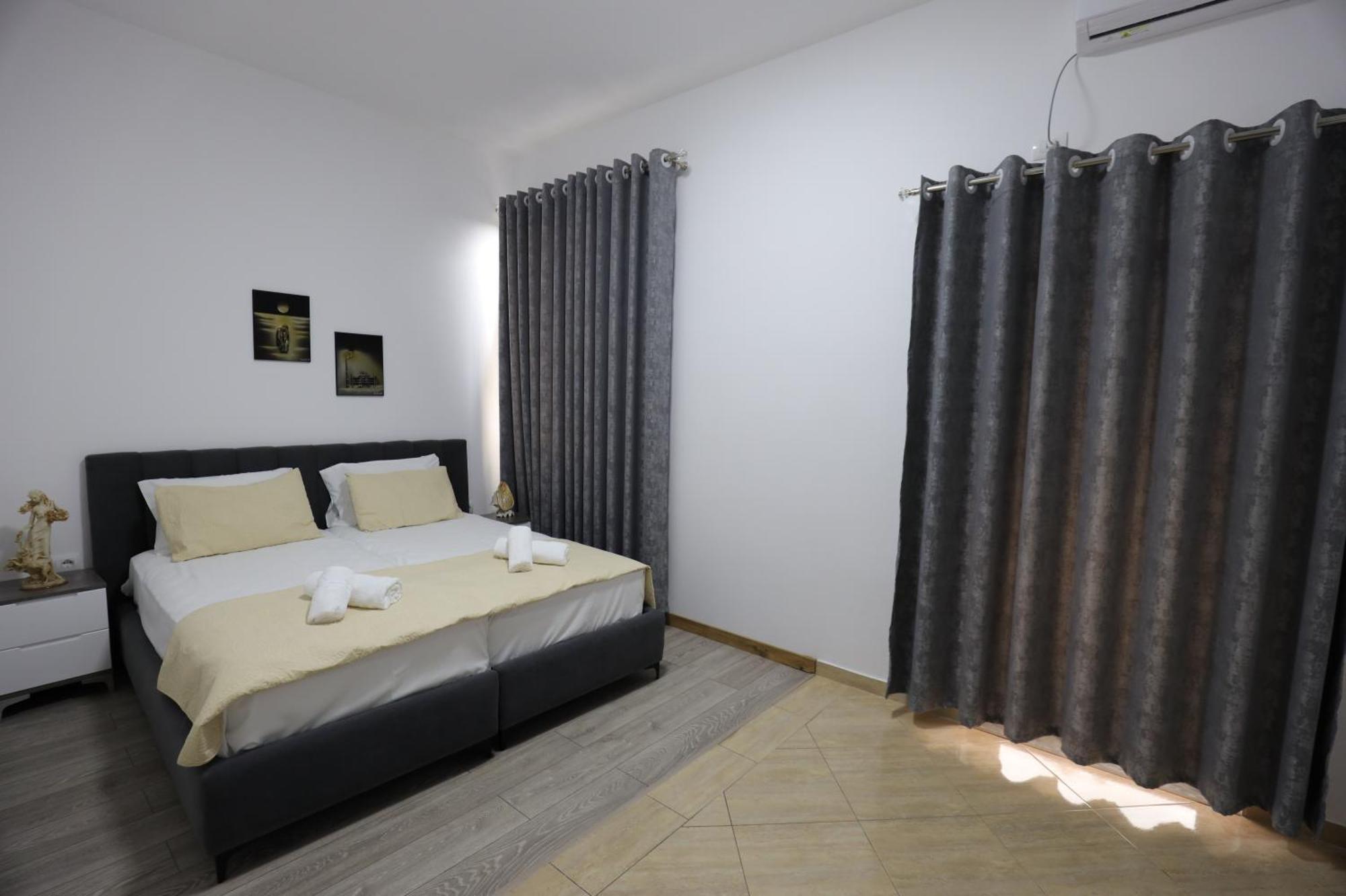 Alesio Guest House Krujë Exteriér fotografie